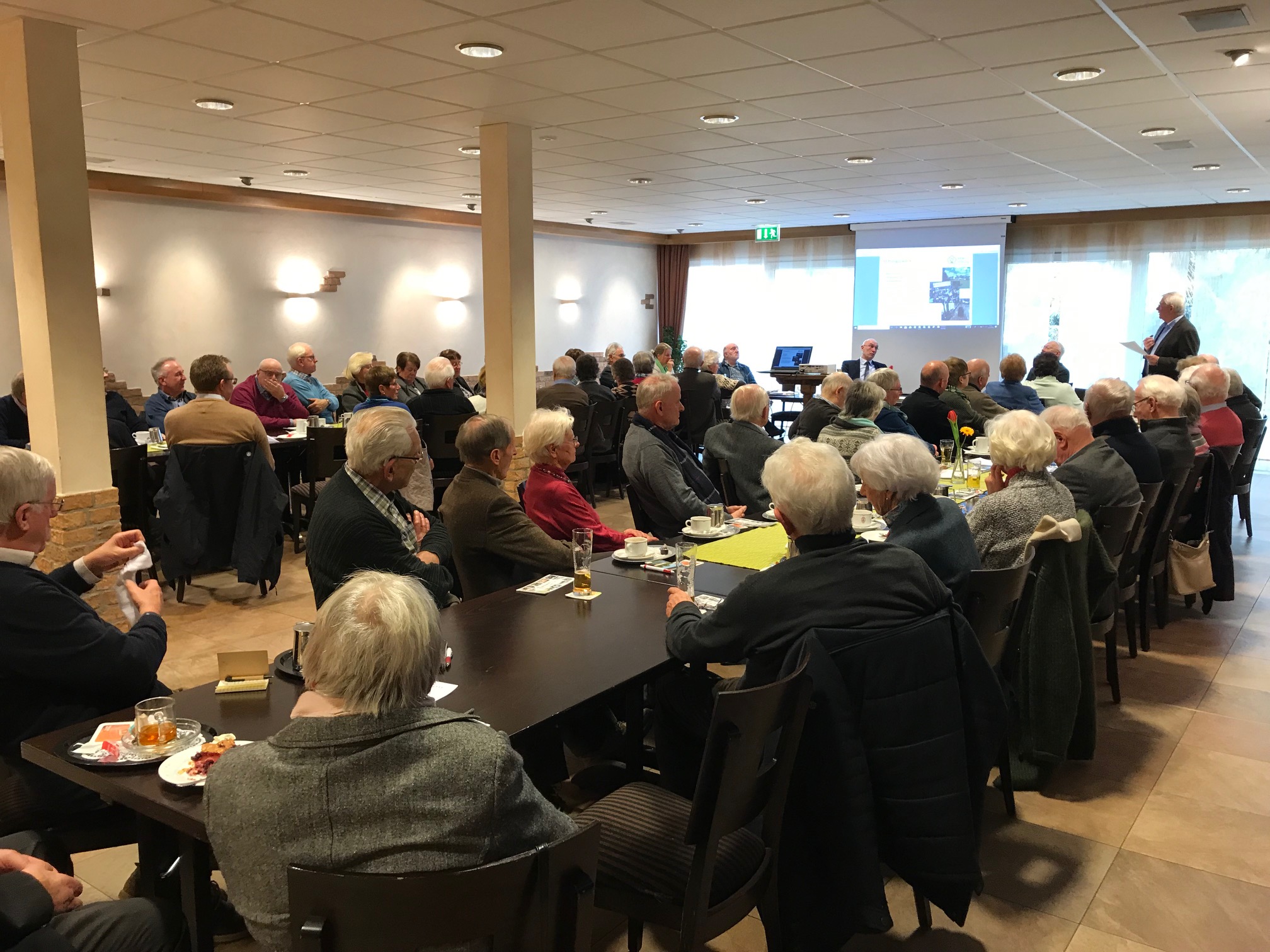 Mal wieder eine gut besuchte Veranstaltung der Senioren Union im Hotel Schweinsberg, Langenei